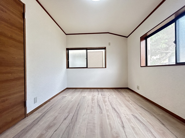 相模原市南区御園4丁目の中古戸建ての洋室3の写真