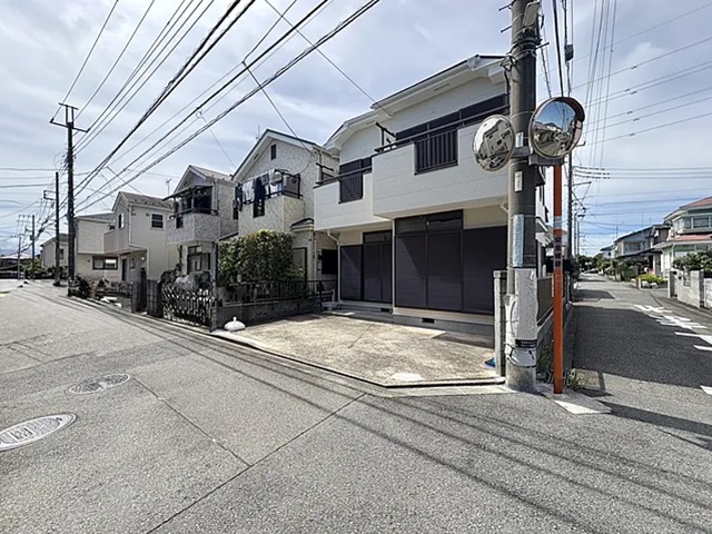 相模原市南区御園4丁目の中古戸建ての外観2枚目の写真