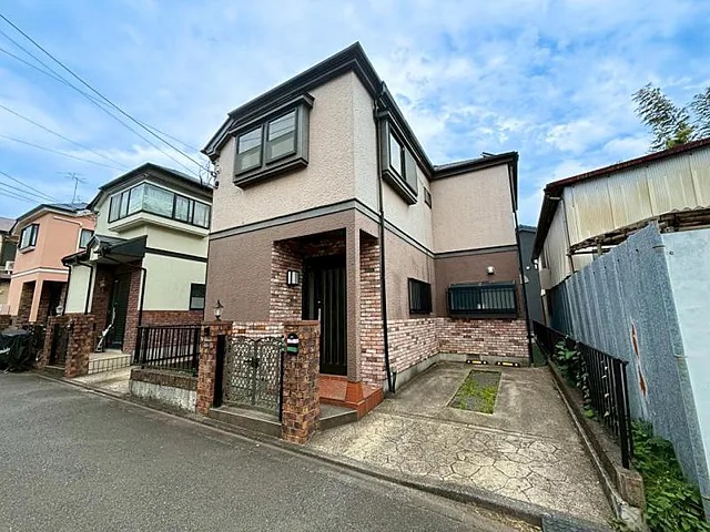 相模原市南区西大沼5丁目の中古戸建ての外観の写真