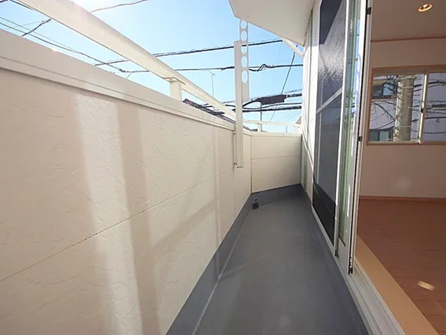 相模原市南区相模台7丁目の中古戸建てのバルコニーの写真