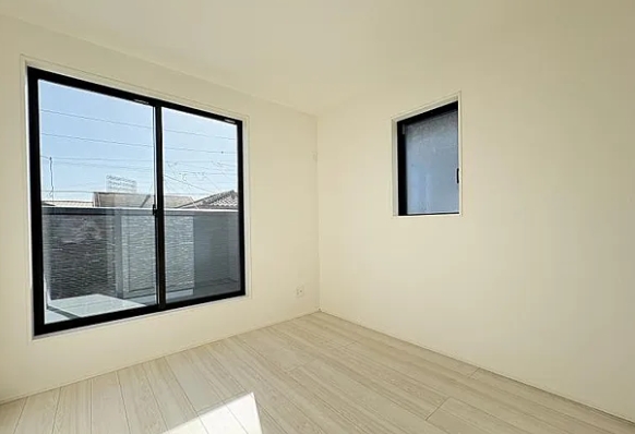 相模原市南区下溝の新築戸建て2号棟の洋室2の写真