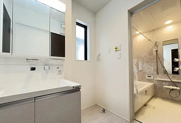 相模原市南区下溝の新築戸建て2号棟の洗濯機置場の写真