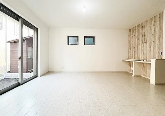 相模原市南区相南2丁目の新築戸建てのリビングの写真