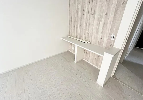 相模原市南区相南2丁目の新築戸建てのスタディーカウンターの写真