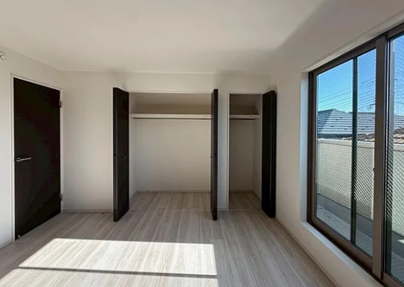 八王子市富士見町の新築戸建て1号棟の収納1