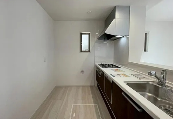 八王子市富士見町の新築戸建て2号棟のキッチン