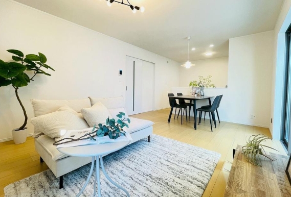 八王子市狭間町の新築戸建てA号棟のリビング