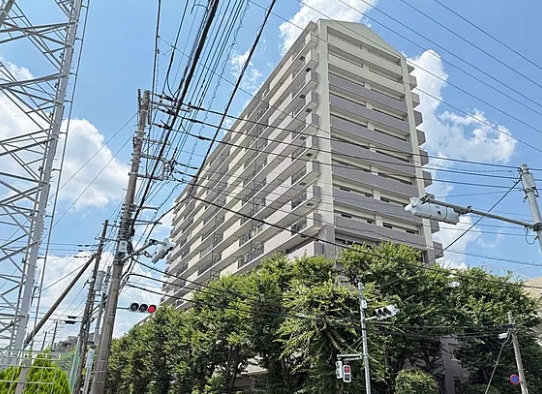 八王子市狭間町の中古マンションの外観の写真