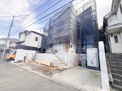 八王子市東浅川町の新築戸建ての外観