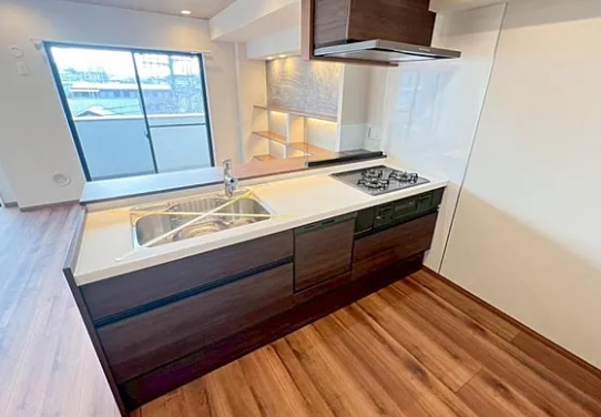 八王子市堀之内2丁目の中古マンションのキッチンの写真