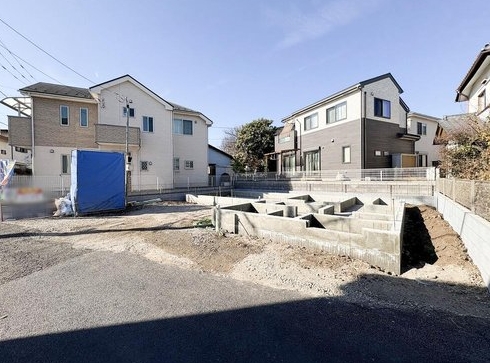 八王子市泉町の新築戸建ての外観