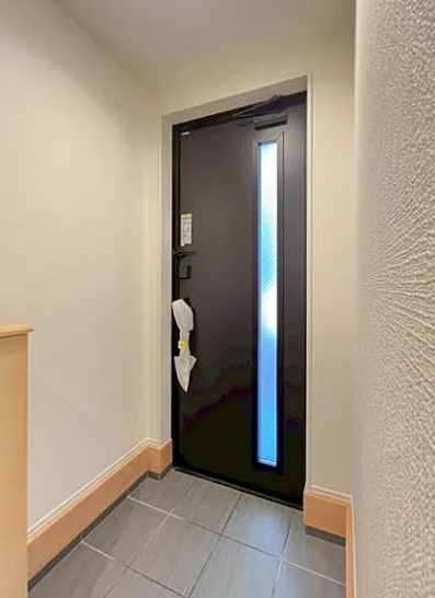 八王子市子安町1丁目の新築戸建て1号棟の玄関