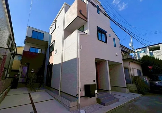 八王子市子安町1丁目の新築戸建て2号棟の外観