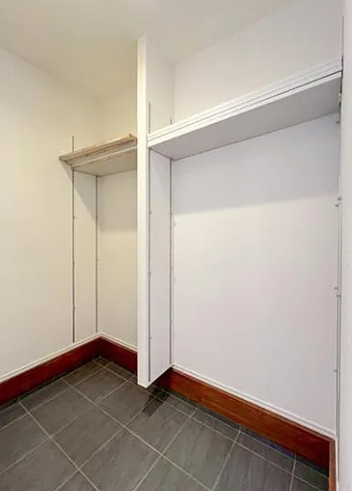 八王子市子安町1丁目の新築戸建て2号棟のシューズクローク