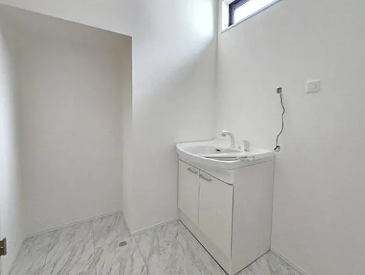 八王子市めじろ台3丁目の新築戸建て2号棟の洗面化粧台