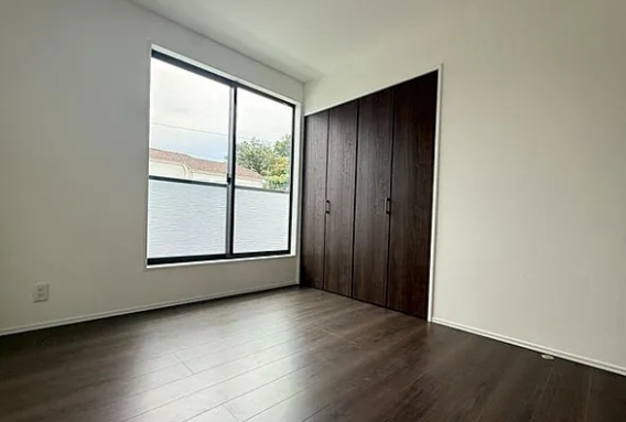 八王子市めじろ台3丁目の新築戸建て3号棟の洋室2