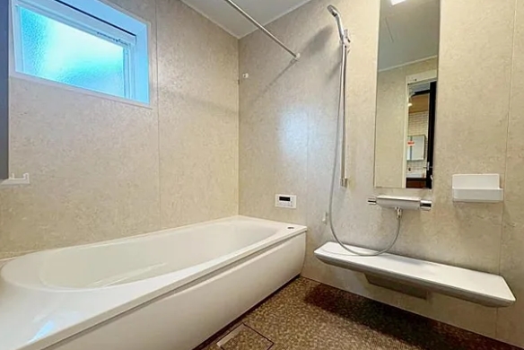 八王子市めじろ台3丁目の新築戸建てA号棟のバスルーム