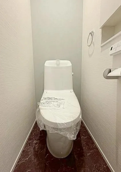 八王子市めじろ台3丁目の新築戸建てA号棟のトイレ1F