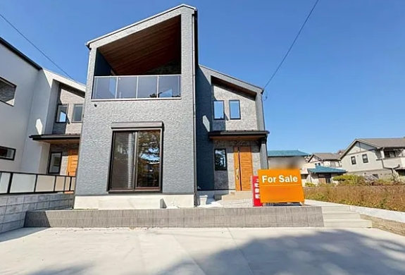 八王子市めじろ台3丁目の新築戸建てB号棟の外観