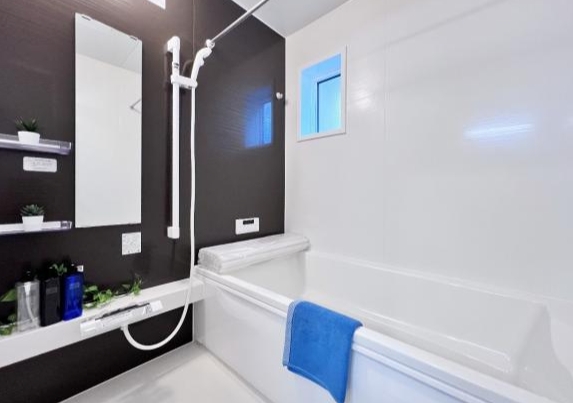 八王子市元八王子町3丁目の新築戸建て1号棟のバスルーム