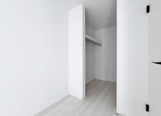 八王子市元八王子町3丁目の新築戸建て2号棟のウォークインクローゼット