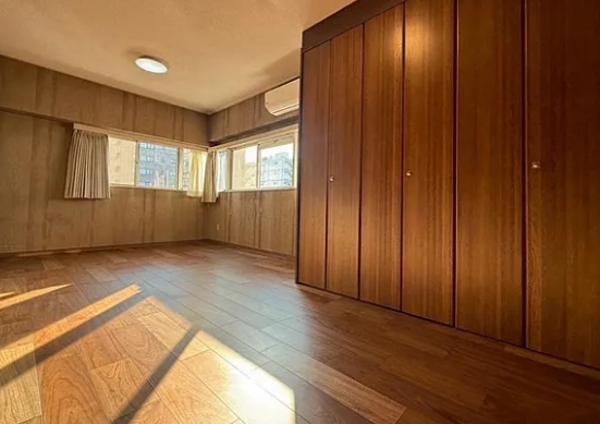 八王子市元横山町2丁目の中古マンションの洋室2の写真