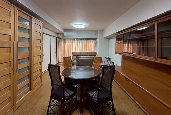 八王子市元横山町2丁目の中古マンションのダイニングの写真