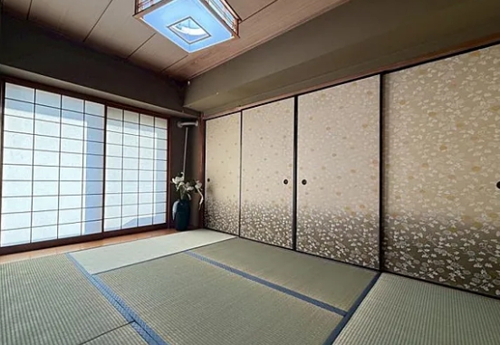 八王子市元横山町2丁目の中古マンションの和室の写真