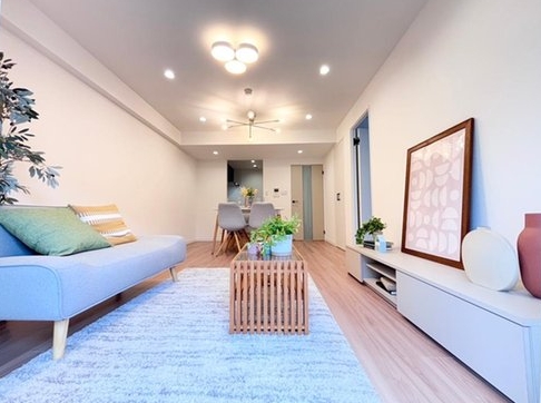 八王子市明神町1丁目の中古マンションのリビングの写真