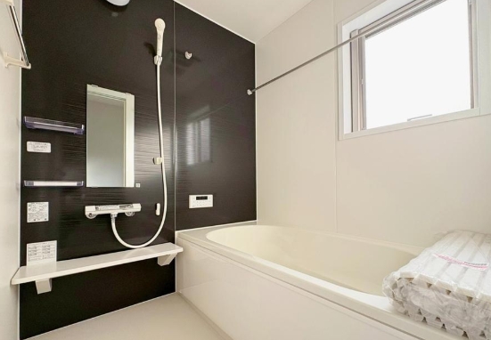 八王子市長沼町の新築戸建て1号棟のバスルーム