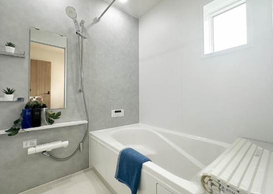 八王子市西寺方町の新築戸建てのバスルーム