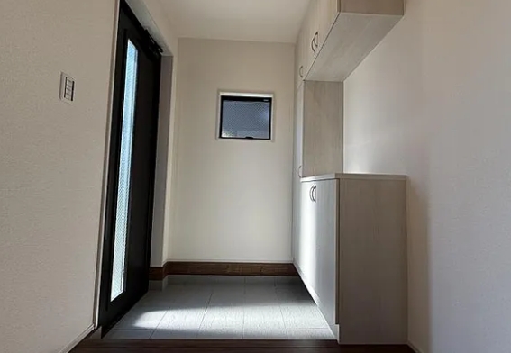 八王子市大谷町の新築戸建て2号棟の玄関