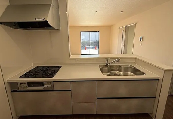 八王子市大谷町の新築戸建て2号棟のキッチン