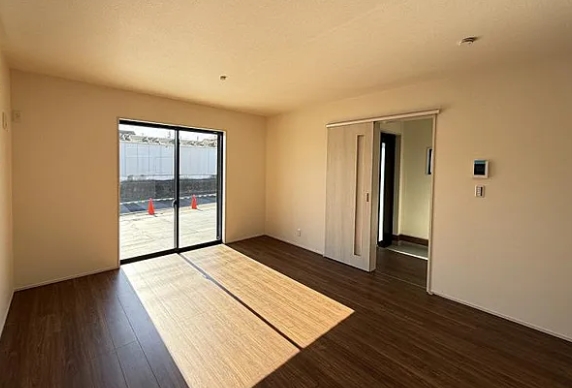 八王子市大谷町の新築戸建て2号棟のリビング