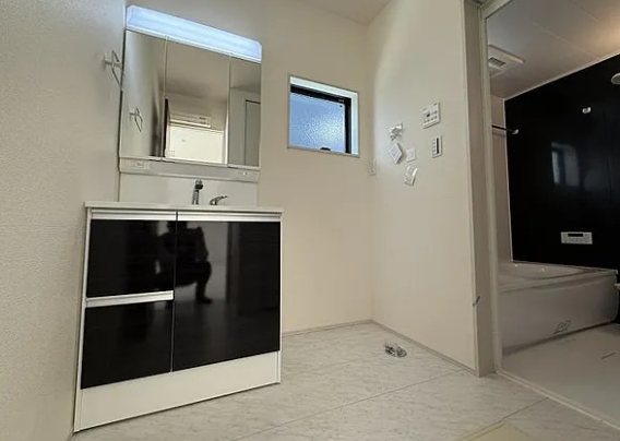 八王子市大谷町の新築戸建て3号棟の洗面化粧台