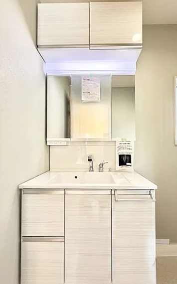 八王子市散田町２丁目の新築戸建て1号棟の洗面化粧台