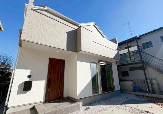 八王子市散田町5丁目の新築戸建ての外観