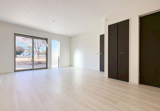 八王子市散田町5丁目の新築戸建てのリビング