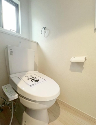 八王子市散田町5丁目の新築戸建てのトイレ1F