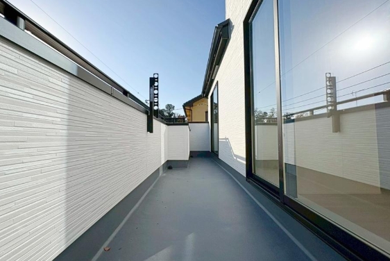 八王子市下柚木の新築戸建てのバルコニーの写真