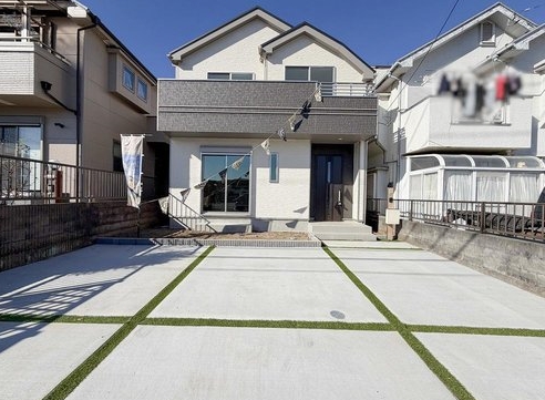 八王子市下恩方町の新築戸建ての外観