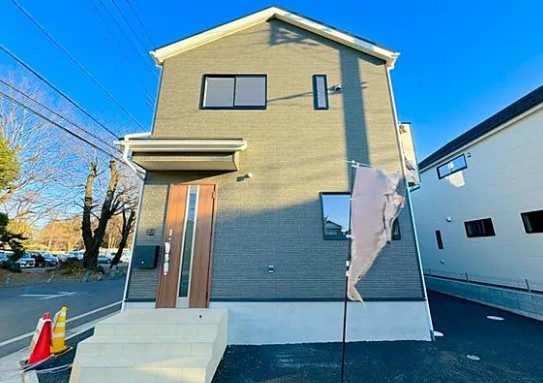 八王子市諏訪町の新築戸建て2号棟の外観