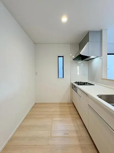 八王子市諏訪町の新築戸建て2号棟のキッチン