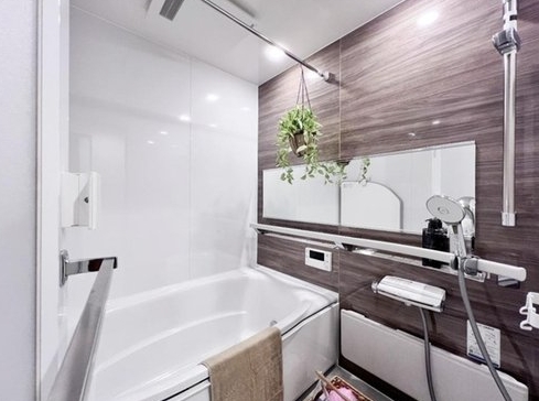 八王子市寺町の中古マンションのバスルームの写真