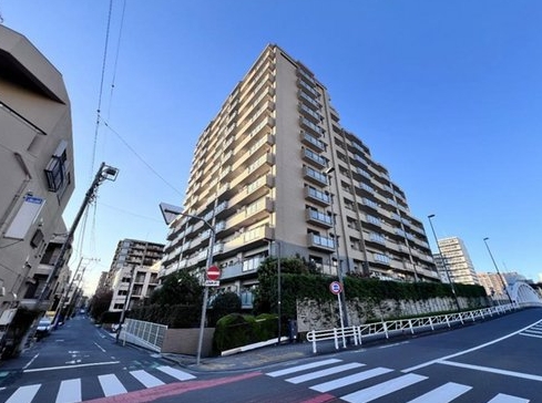 八王子市寺町の中古マンションの外観の写真