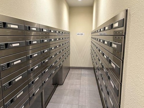 八王子市八日町の中古マンションの共有部分の写真