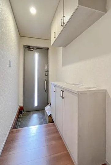 町田市相原町新築戸建て3号棟の玄関
