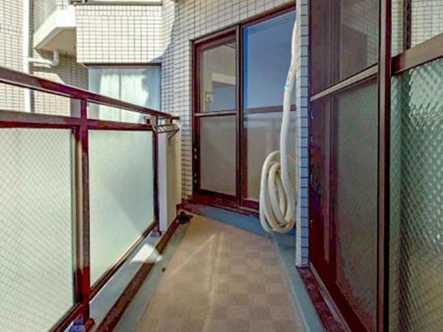 相模原市中央区東淵野辺5丁目の中古マンション5階部分のバルコニーの写真