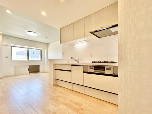 相模原市中央区鹿沼台1丁目の中古マンション6階部分のキッチンの写真