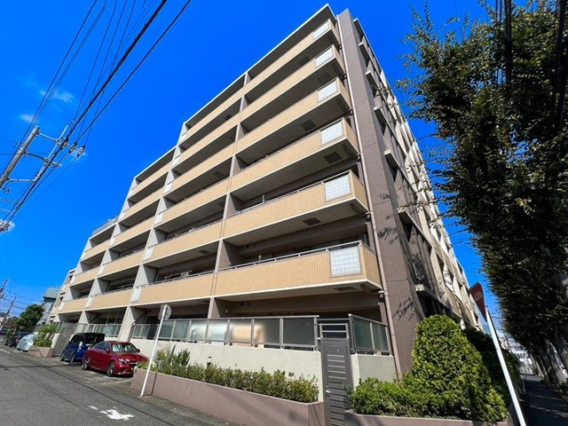 相模原市中央区共和2丁目の中古マンション1階部分の外観の写真